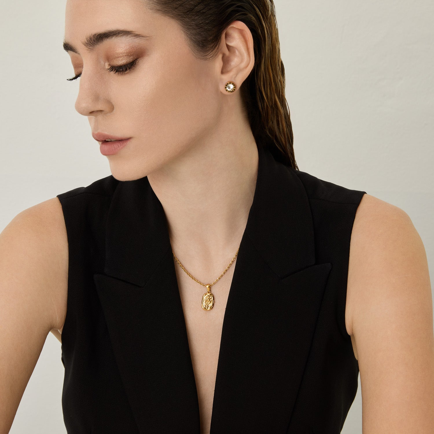 Brincos Ponto de Luz Banhados em Ouro 18k