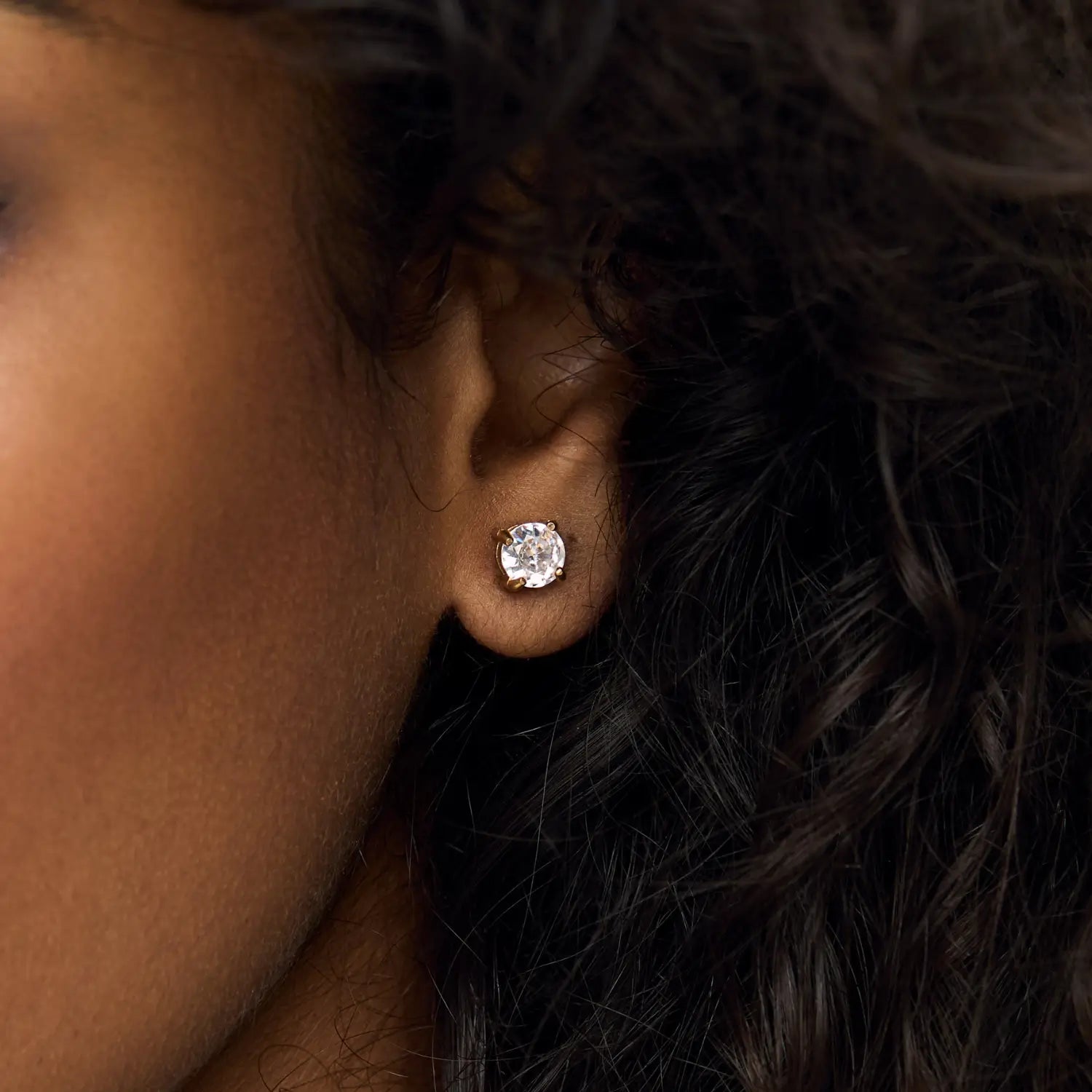 Brincos Solitário 5mm Banhados em Ouro 18k