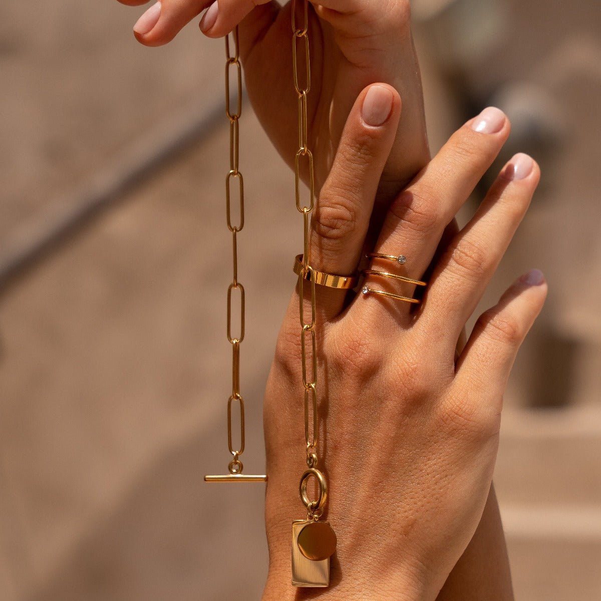 Colar Corrente Pingente Geométrico Liso Banhado em Ouro 18K